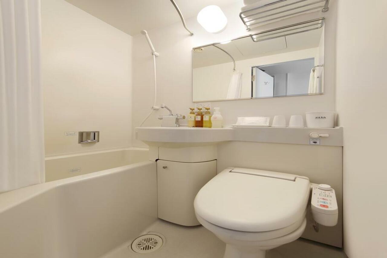 Keio Presso Inn Tokyo Kudanshita Екстериор снимка